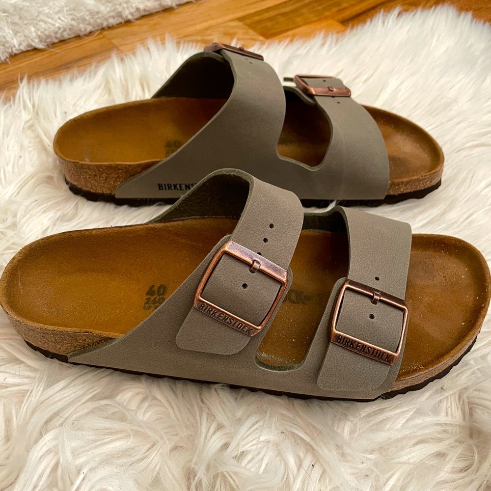 BIRKENSTOCK Sandals